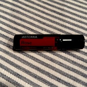 Doterra Rose Touch Oil. 10ml Full but opened to smell